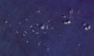 Спутниковый снимок круизных лайнеров на Багамах 