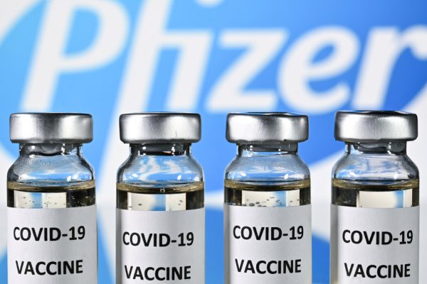 Консультативная группа США одобрила вакцину Pfizer-BioNTech от COVID-19