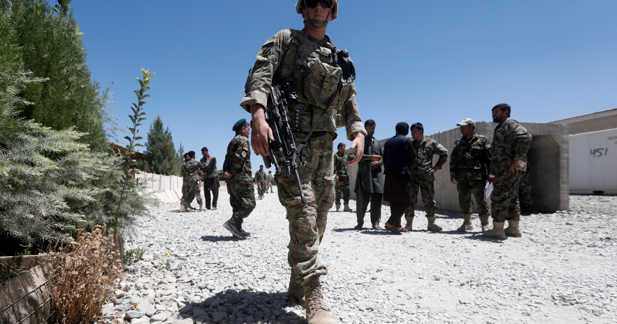 Чиновник США предупредил Конгресс о выводе войск из Афганистана