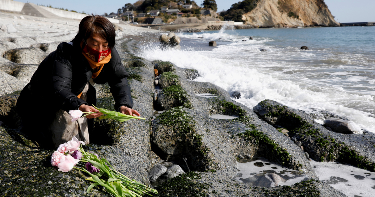 Япония чествует жертв землетрясения, цунами и ядерной катастрофы 2011 года