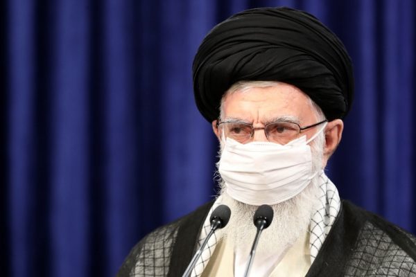 Верховный лидер Ирана призывает к «решительным действиям» в связи с COVID-19