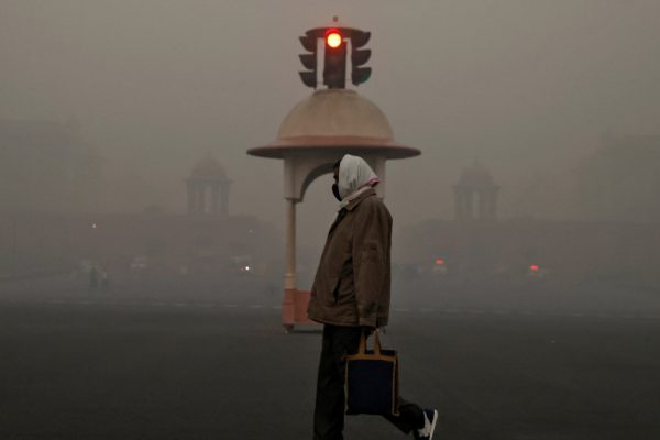 Достаточно ли сделано для борьбы с токсичным смогом в Нью-Дели?