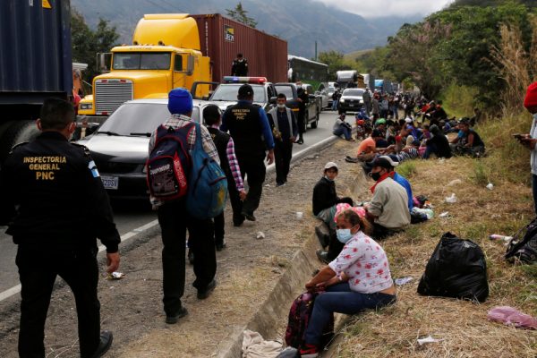 США прекращают сделки по отправке просителей убежища обратно в Центральную Америку